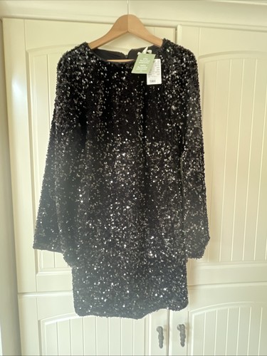Black dress with - h,