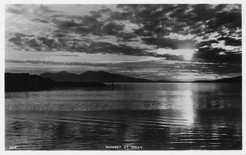 Sunset oban argyll scotland - at,