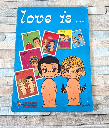 Panini love sticker - love,