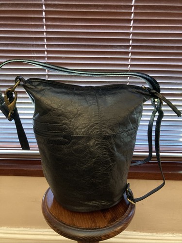 Clarks black leather - clarks, bucket