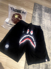 A Bathing Ape - BAPE -Black