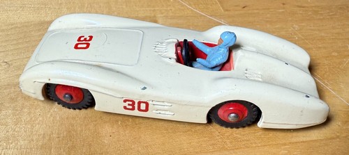 Meccano dinky toy mercedes - meccano,