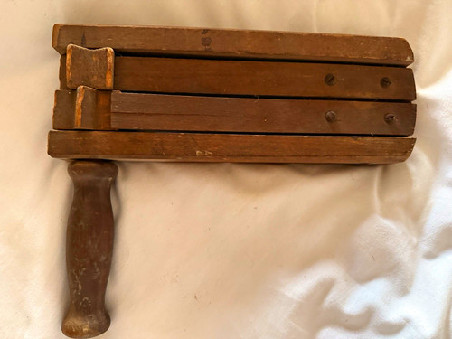 Ww11 vintage clacker with - clacker, the