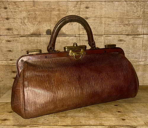 Antique brown english - antique,