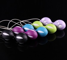Kegel Exercise Duo Geisha Vaginal Holding Muscle Tightening Rolling Ben Wa Balls