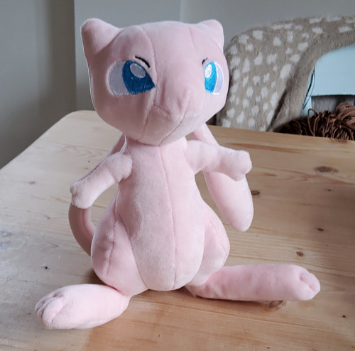 Pokémon mew pink plush - pokémon,