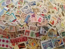 World Kiloware, 1 bag close