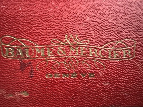 Baume mercier box - &,