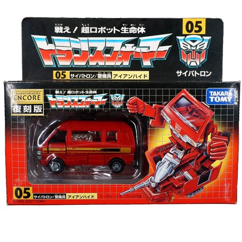 Takara transformers - takara,