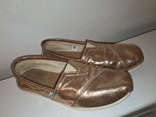 Toms Quality Brand Women's