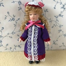 Dolls House GIRL Figure/Doll
