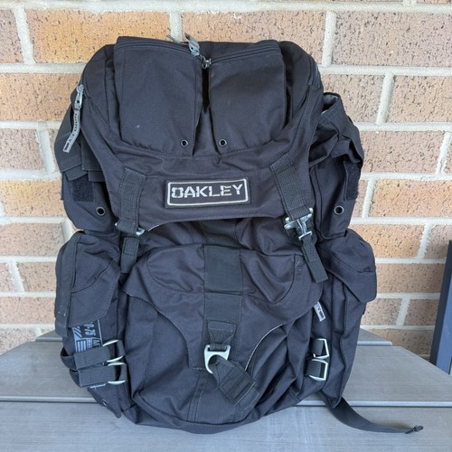 Rare oakley mechanism backpack - rare,