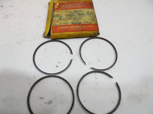 Genuine suzuki gt125 piston - l,