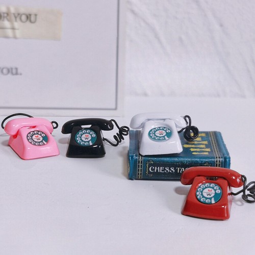 Scale dolls house - 1:12,