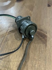 LAND ROVER SERIES 3 MILITARY ELECTRICAL CONNECTOR SOCKET 2 PIN MALE WITH CAP