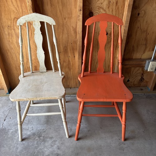Vtg farmhouse style chairs - style,