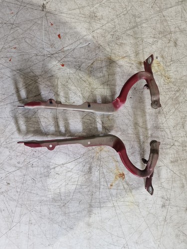 Peugeot 208 bonnet hinges - bonnet, red