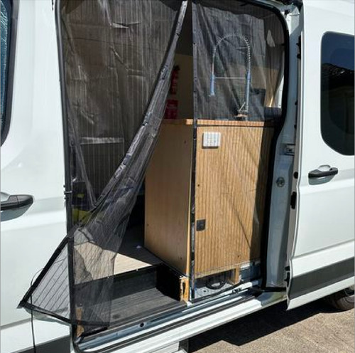 Ldv deliver side - 9, mesh