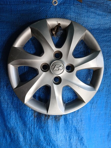 Hyundai i10 wheel trim - 1,