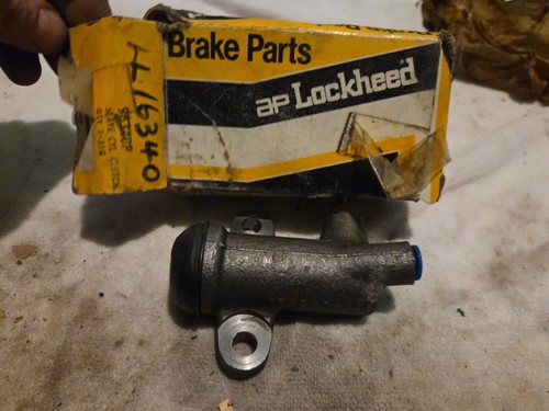 Lockheed slave cylinder - ap,