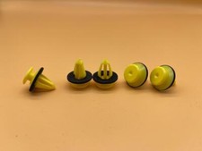 10 x Ford Door Trim Clips Panel Retainer Card Moulding Bumper Retainer Exterior 