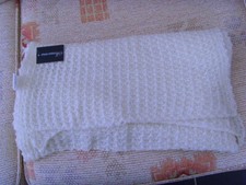 LADIES WOMENS MATALAN CREAM SCARF WITH GOLD FLECK NEW WITH TAGS