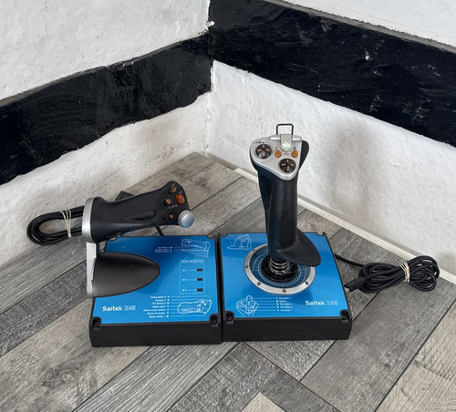 Saitek x45 digital - digital, joystick