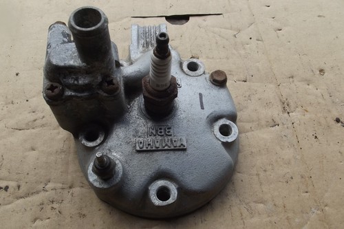 Yamaha dt125r cylinder head - dt125r,