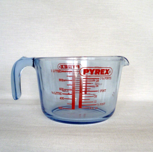 Pyrex litre measuring jug - litre,