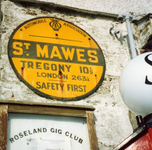 Photo 6x4 old - sign, kings