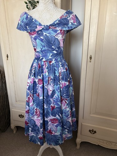 Vintage vivien smith tea - vintage, sz