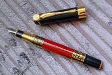 Posh Pen Fountain Pen in Black