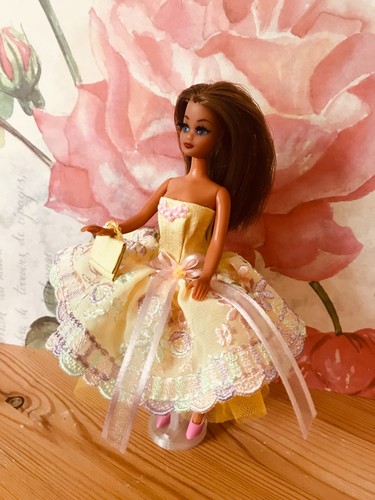 Pippa dawn doll lemon - ~,