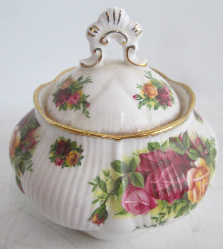 Vintage royal albert old - vintage,