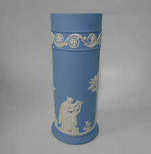 Vintage Wedgwood Blue Jasperware 6½" / 16.5cm Spill Vase, 1965