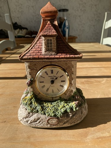 Memory lane cottage clock - memory, –