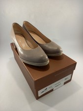 Audley London court shoes 36.5  taupe or beige red blue patterned block heel VGC
