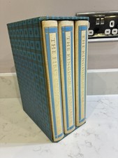 A HISTORY OF THE CRUSADES -