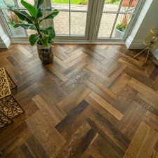 🌰 18/4 mm Double Smoked Chestnut Oak Parquet Herringbone Engineered Flooring
