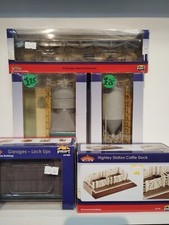Scenecraft by Bachmann 1/76 Scale model buildings, Selection available.