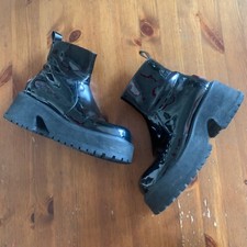 UNIF black patent chunky boots size 4
