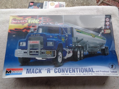 Monogram 1961 mack r - mack, "r"