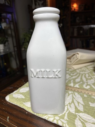 Everyday white porcelain - porcelain, milk