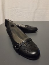 Markon mule shoes, size 5