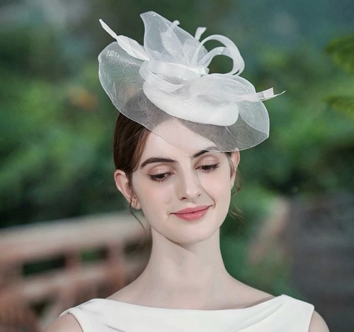 Romantic soft lace flower