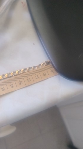 Solid gold 9ct chain inches - 9ct,