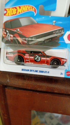 Hot wheels nissan - hot, gt-r