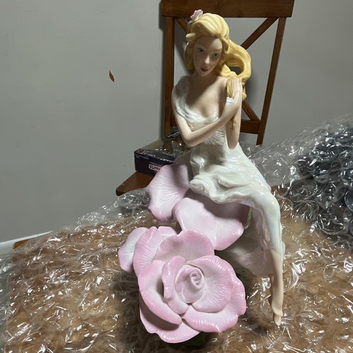 The franklin mint lady rose - mint,