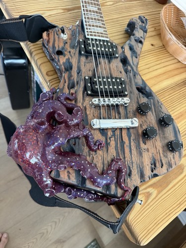Sickada maverick style guitar - sickada,