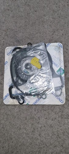 Centauro top end engine - top, gasket